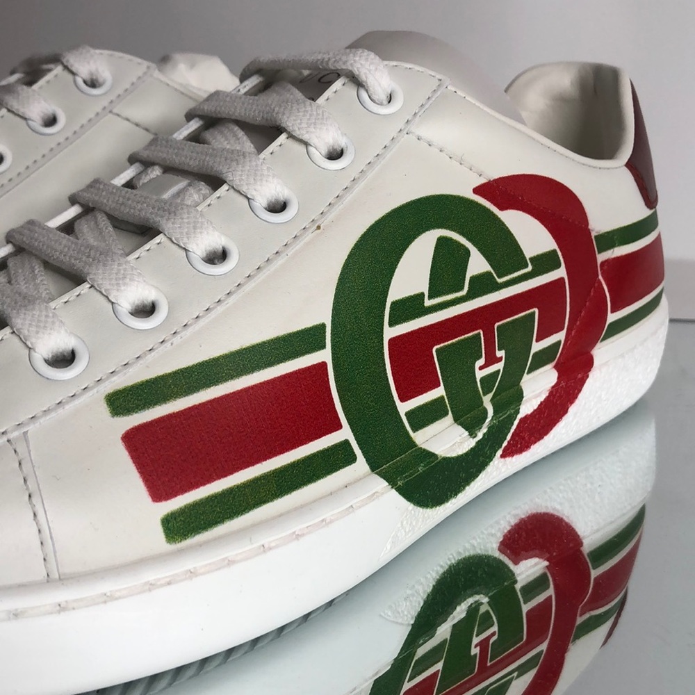 GUCCI Interlocking G Ace Sneakers